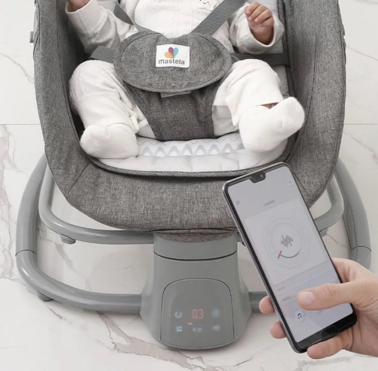Silla Mecedora Eléctrica 4 En 1 Con Bluetooth Gris Mastela - Imagen 4